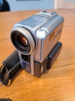 Sony Handycam DCR-PC9E MiniDV mit Zeiss, Originalverpackung
