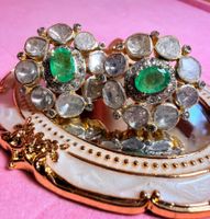 Boucles d’oreilles Couronne diamants émeraude