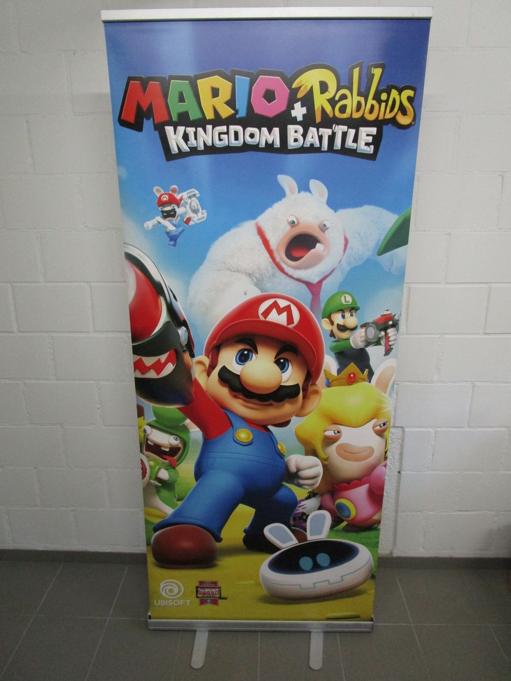 Spiele: Roll-Up Werbebanner Mario + Rabbits Kingdom Battle - Switch – Gebraucht aus Goldau von agestuffer