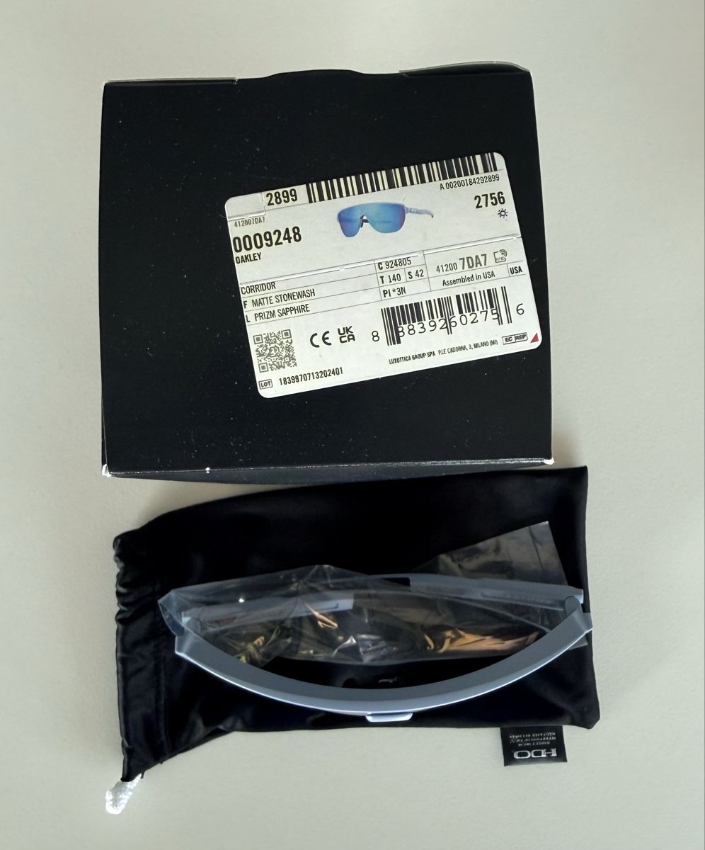 Oakley Occhiali & Lenti: Oakley corridor prizm sapphire new – Nuovo (secondo la descrizione) da Savièse venduto da Cedric007 2