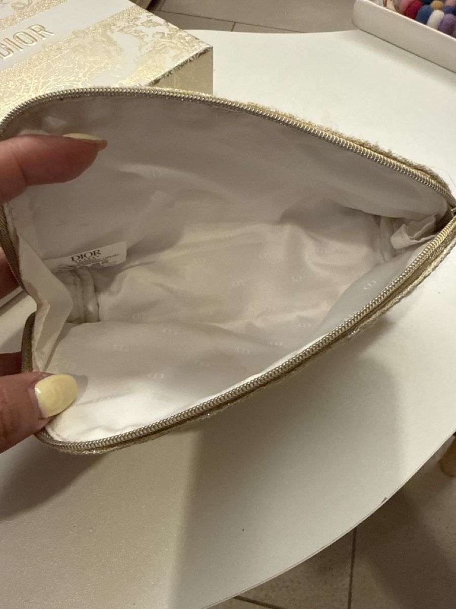 Dior Sacs: Dior pouch plus gift box – D'occasion à Mendrisio par ketolin 1