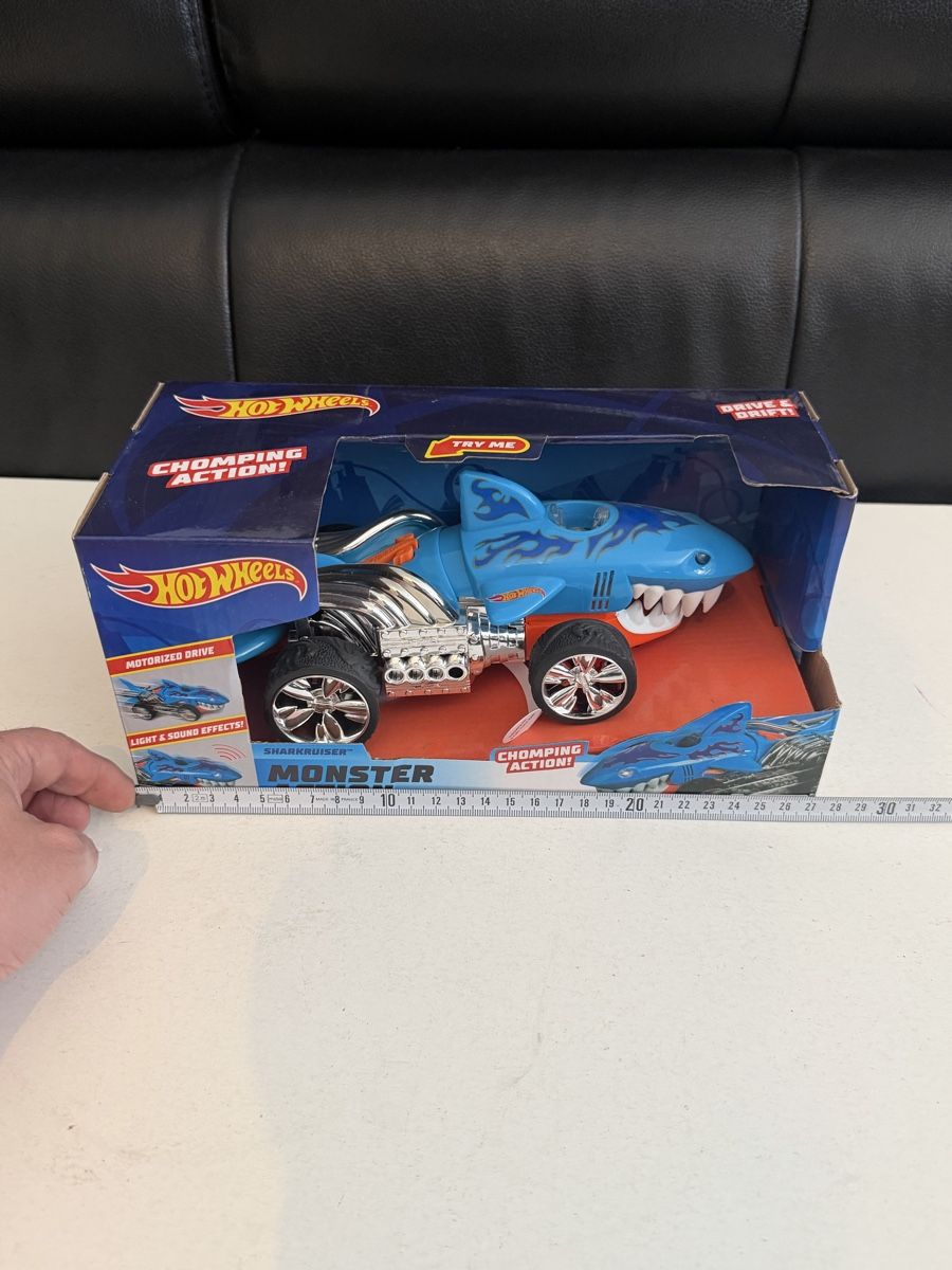 Hot Wheels Modellini d'auto: Hot Wheels Sharkruiser Monster Action Véhicule NEW SEALED  – Nuovo (secondo la descrizione) da Genève venduto da sho_67qj 4