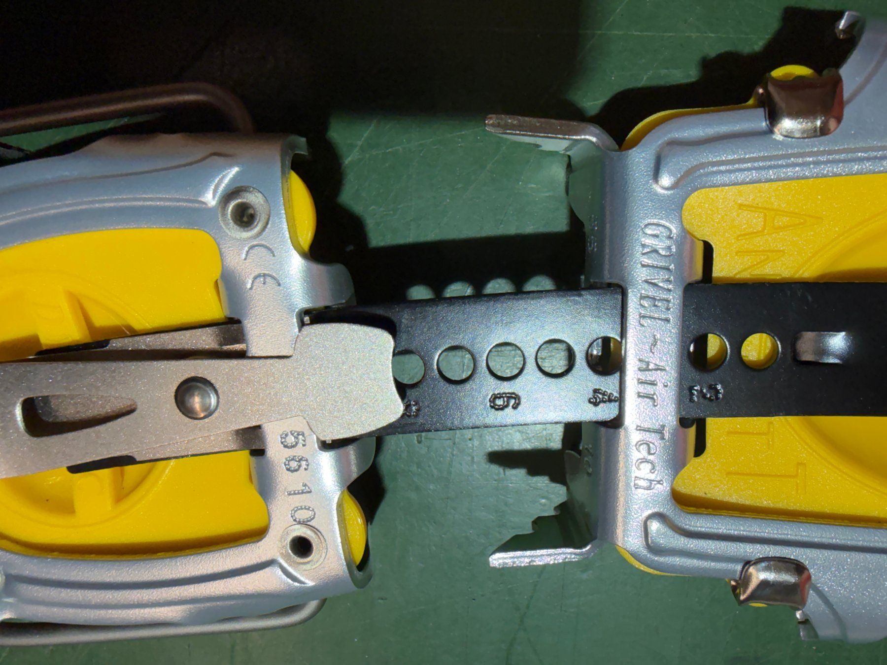 Grivel Altro in Alpinismo & Escursioni: Steigeisen: Grivel  - Air Tech – Usato da Edlibach venduto da habaum 4