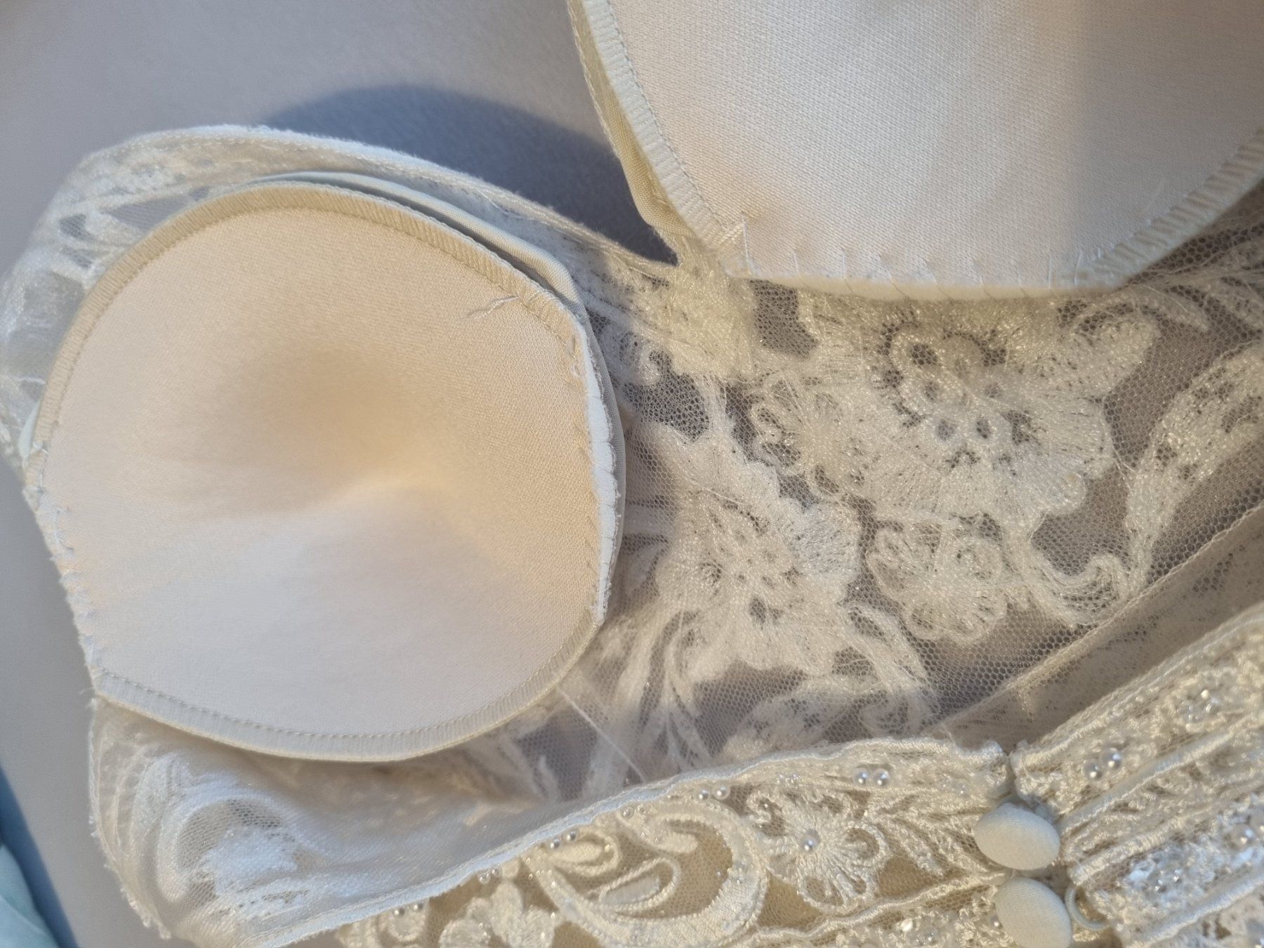 Vestiti: Brautkleid – Usato da Zug venduto da Sele92 9