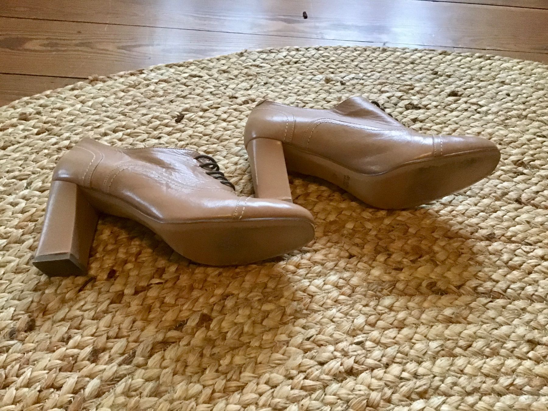 Scarpe da donna: Lederschuhe von Passissimo einmal getragen Gr. 40 – Usato da Allschwil venduto da rah_8bfj 5