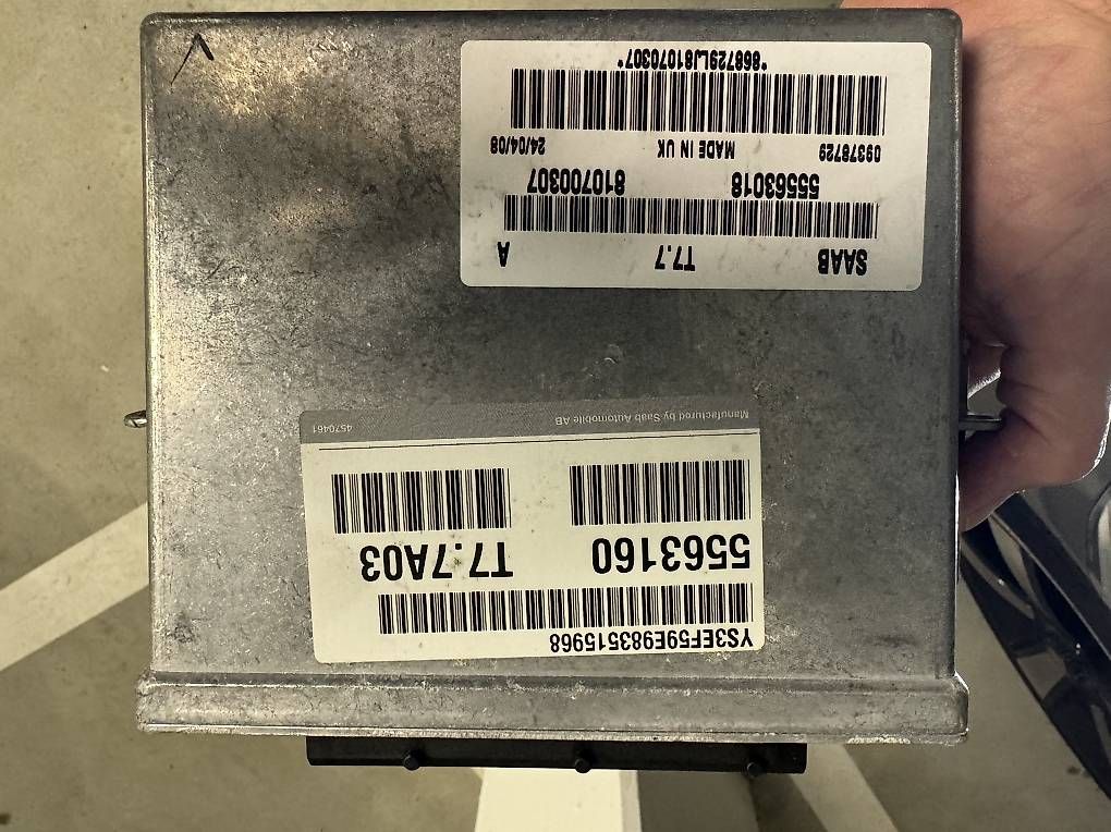 Tutti pezzi di ricambio auto: Saab 9-5 Hirsch Performance Steuergerät  – Usato da Grenchen venduto da Berti672