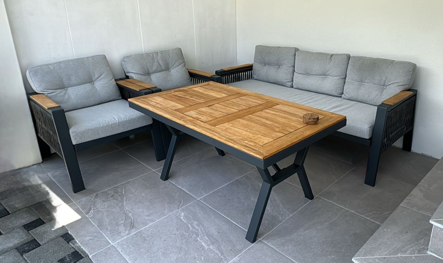 Divani: Gartenlounge Set mit Beistelltisch – Usato da Etzgen venduto da juj_b678
