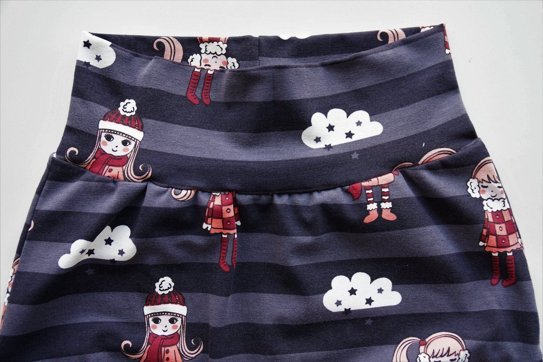 Pantaloni: Kurze Hose/Hotpants - Mädchen 92/98 NEU – Nuovo e nell'imballaggio originale da Zürich venduto da sambaum 3