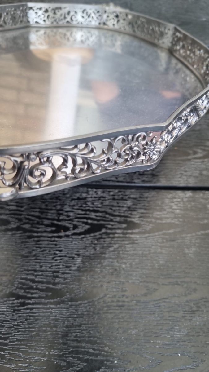 Plateaux: Vintage Serviertablett  – D'occasion à Balsthal par Narulya 4