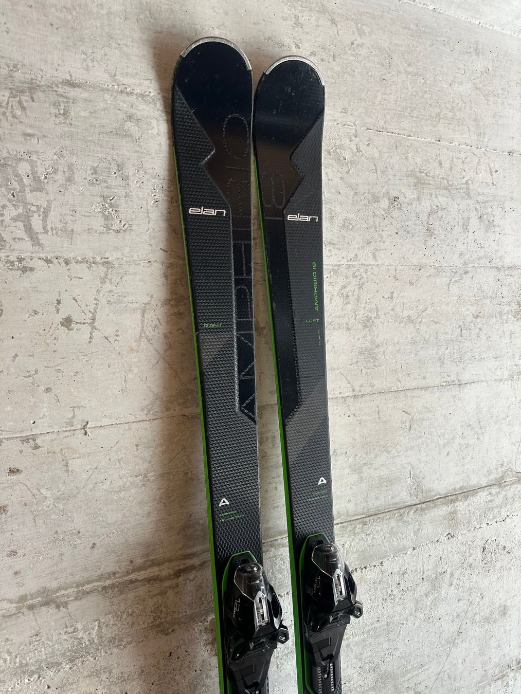 Elan Skis: Elan Amphibio Ski 178CM – Gebraucht aus Emmenbrücke von karkarkar 1