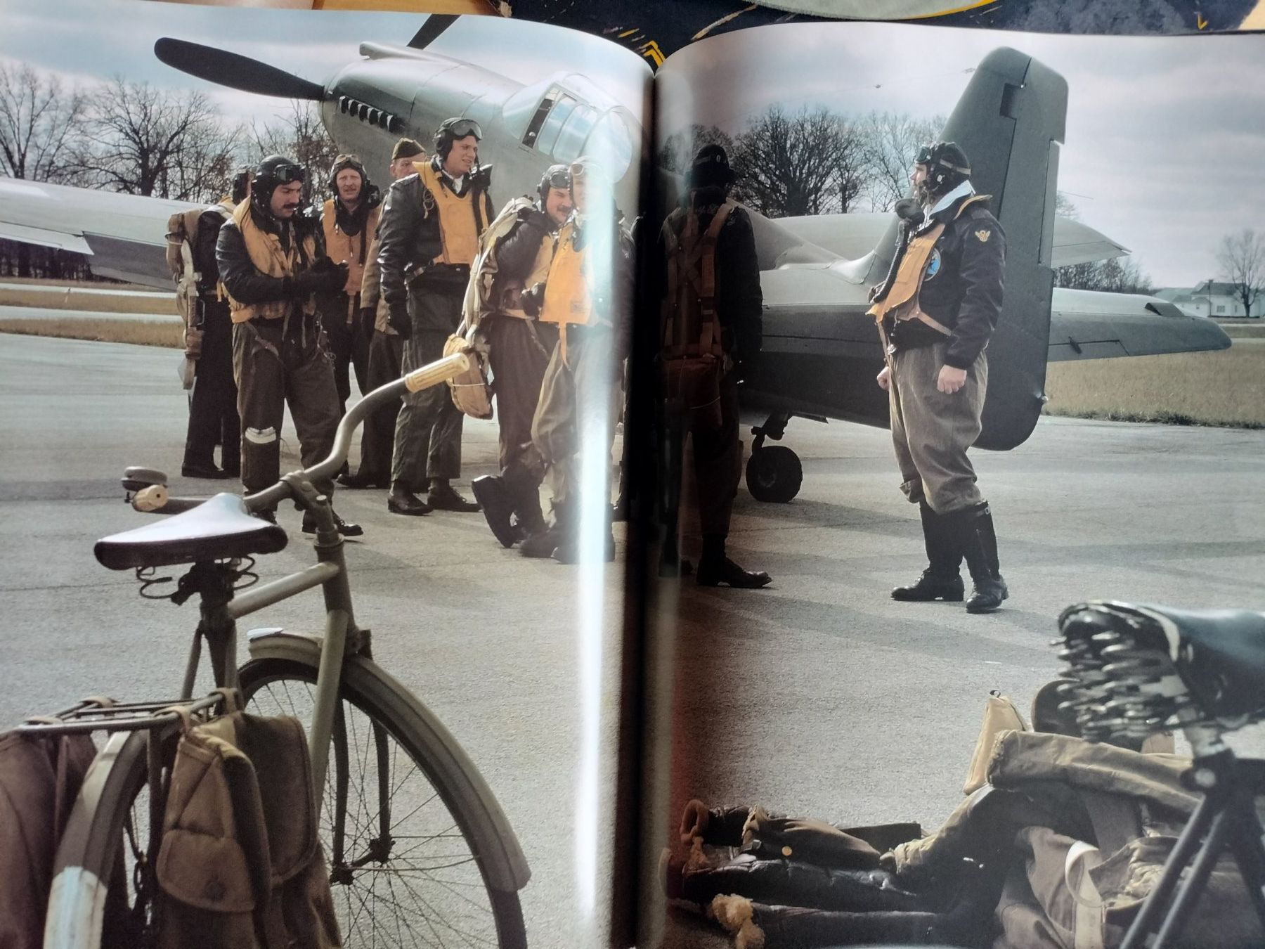 Bücher: Armee Militär Weltkriegs Flieger Buch – Gebraucht aus Schwanden Sigrisw von len_9yqg 8