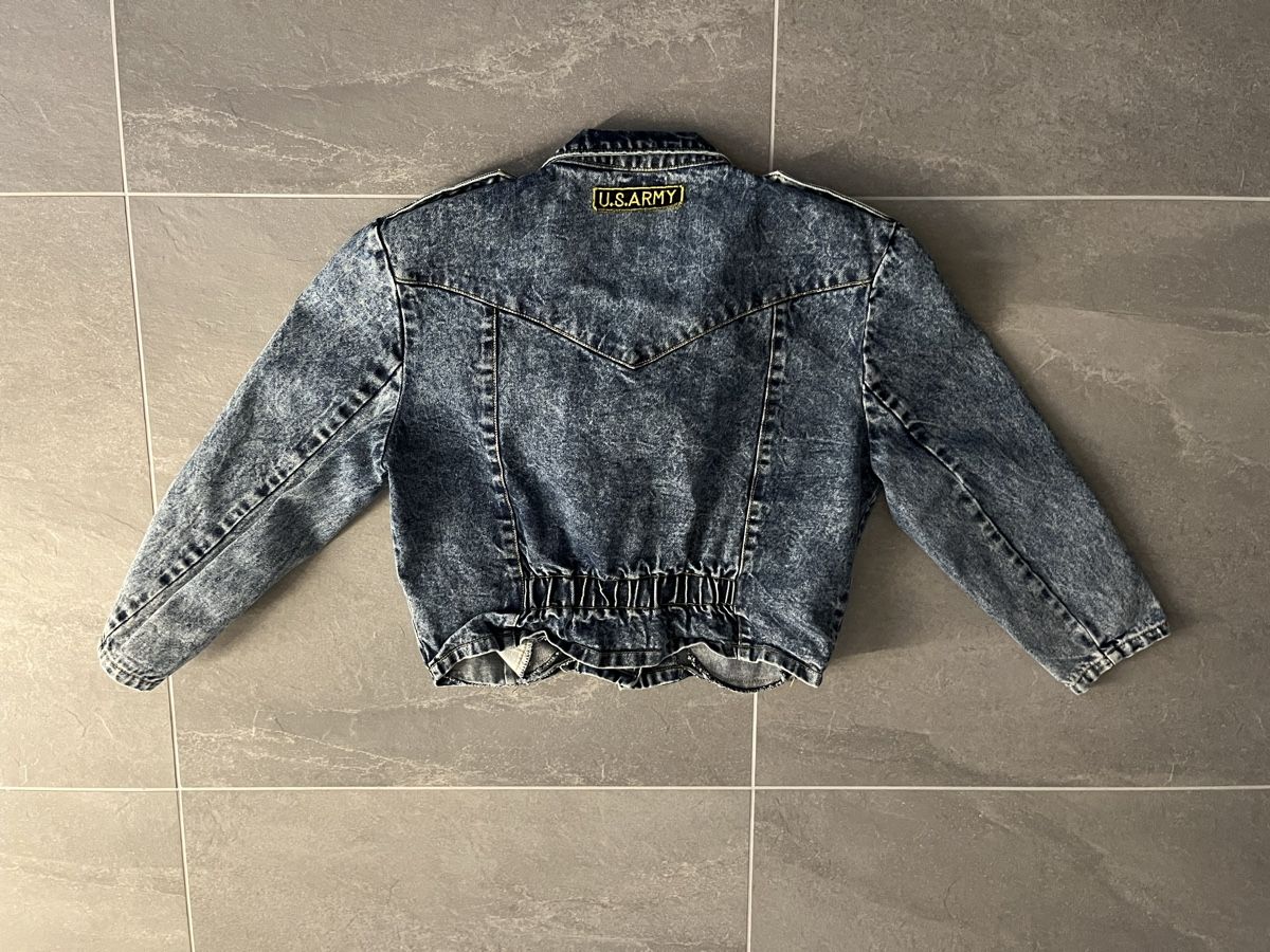Vestes: Jeansjacke – D'occasion à Fraubrunnen par amm_7kp6 1