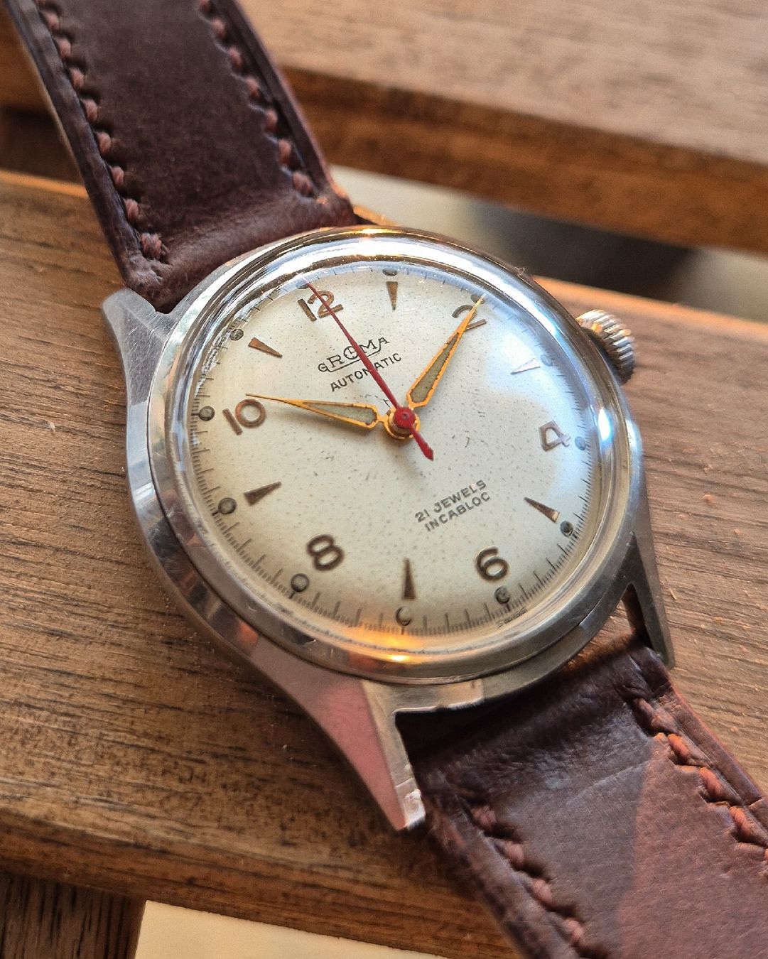 Montres: Montre Groma Automatic Vintage. Révisée – D'occasion à Romanel-s-Lausanne par kev_r7mx 2