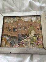 Textiles Bild Gartenzaun von Barbara Blum-Kuhn gerahmt