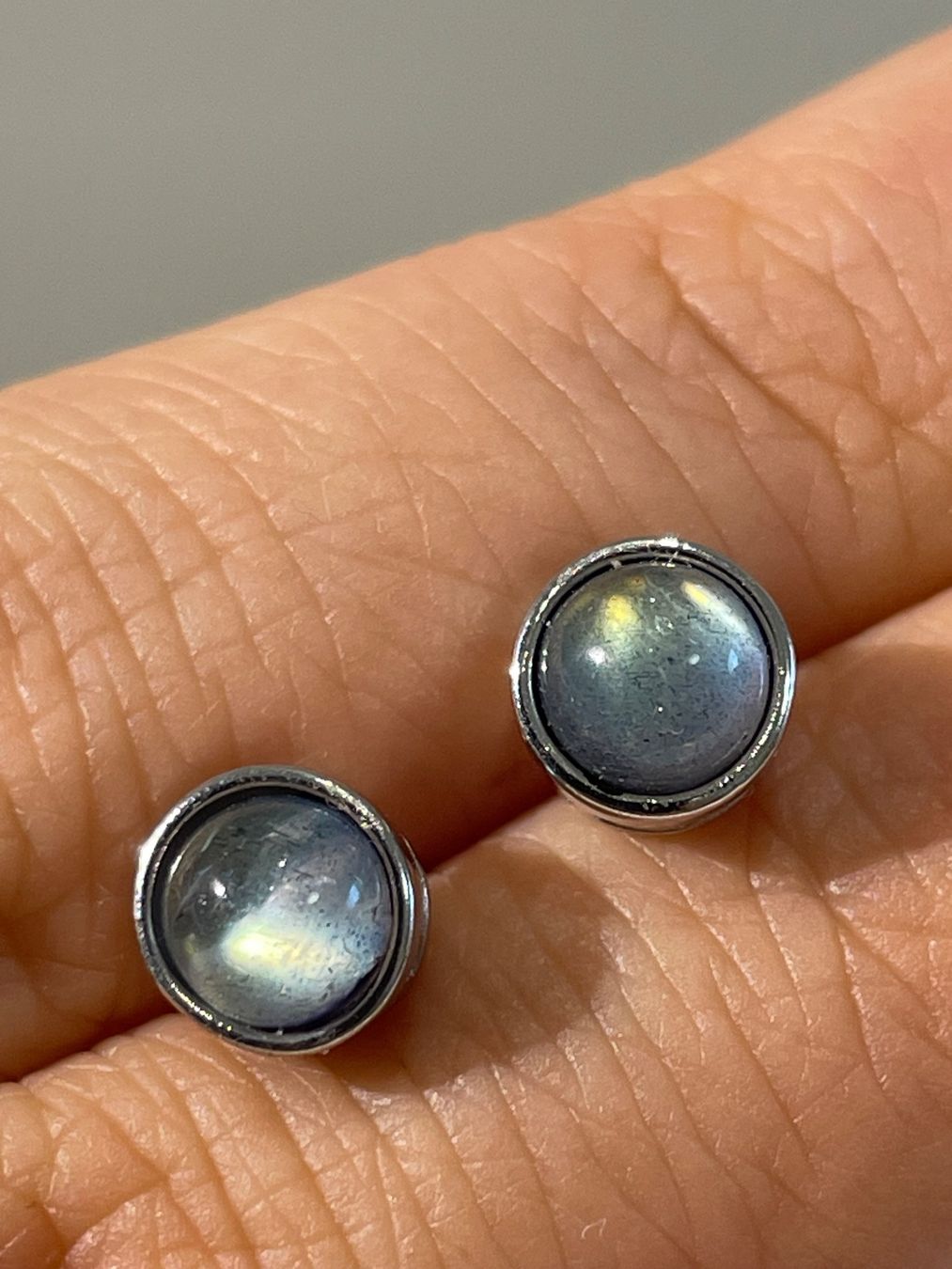 Boucles d'oreille: S925 Stift, Labradorit-Ohrstecker, Edelstein-Ohrringe – Neuf avec emballage d'origine à Schiers par sisikristall