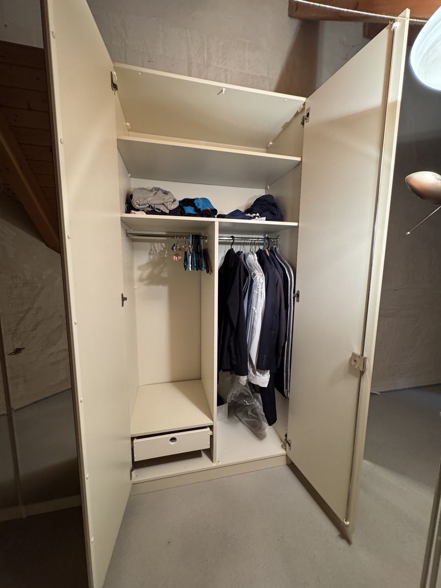 Armadi: Kleiderschrank mit Spiegeltüren – Usato da Stäfa venduto da david_80 4