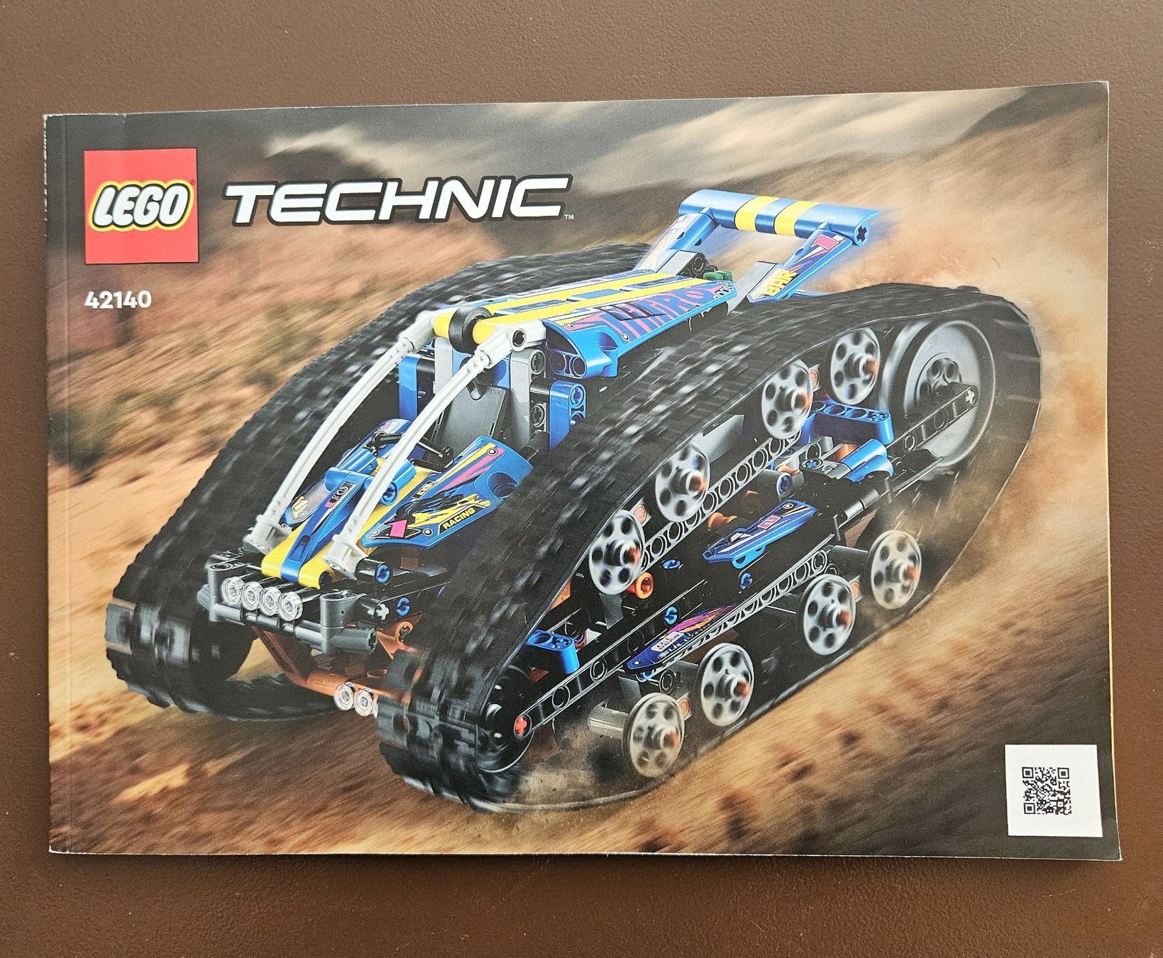 Lego Kit di costruzioni: Lego Technic 42140 App-gesteuertes Transformationsfahrzeug – Usato da Zürich venduto da artsandstuff 6