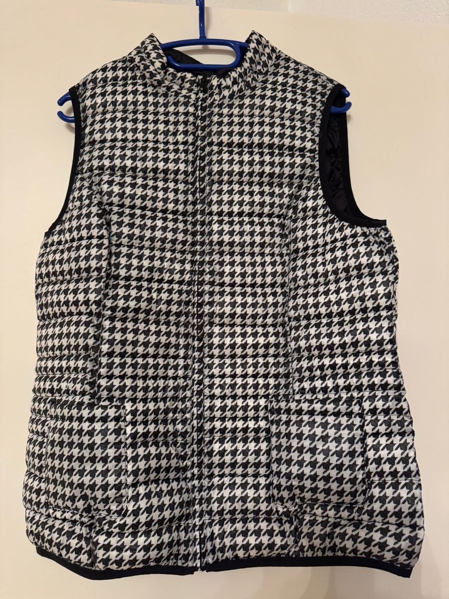 Gilet & Giacche senza maniche: Gilet zum wenden – Usato da Basel venduto da nla_zp8b