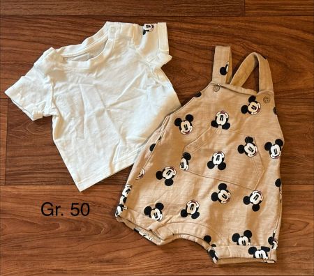 Set - kurze Hosen und TShirt
