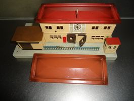 HO Rotbraunes Blechflachdach  Märklin 414 Bahnhof 1949-1951