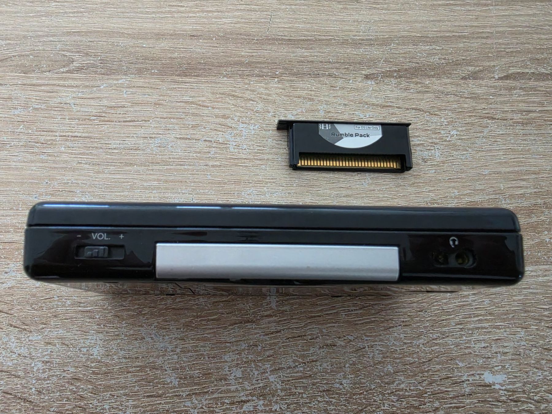Nintendo Console: Nintendo DS lite in schwarz – Usato da Sempach venduto da Knuckles17 3