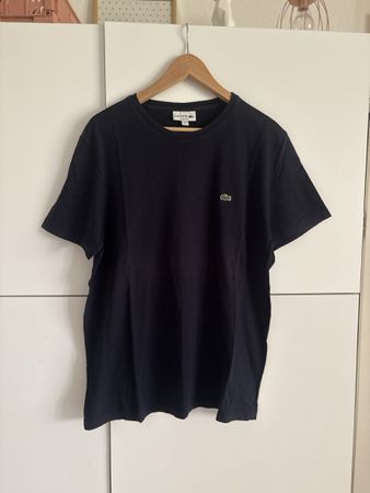 T-shirt Lacoste bleu marine coupe classique taille XL
