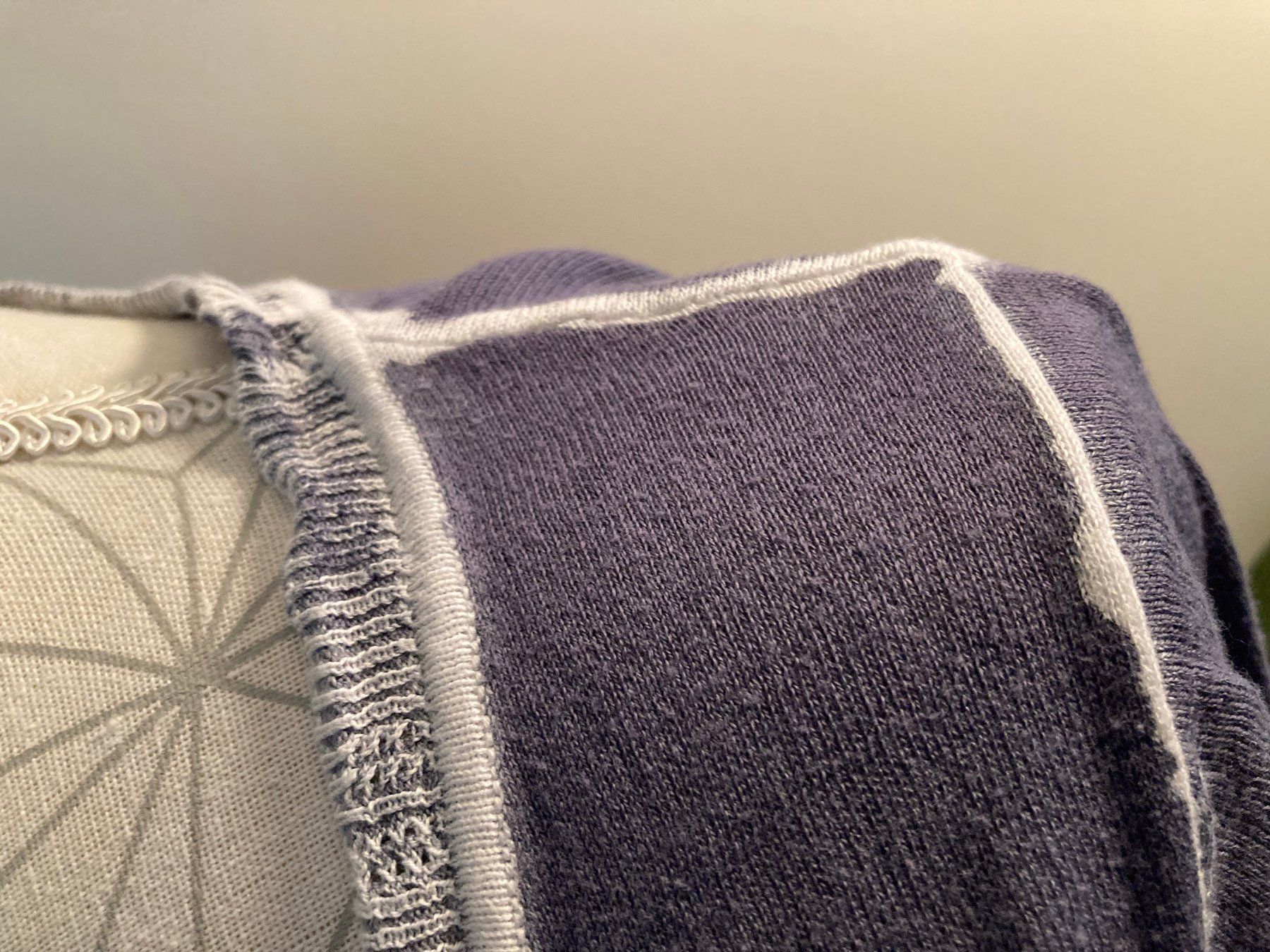 Nile Giacche: Nile Strickjacke mit Pünktchenmuster, Grösse S – Usato da Hombrechtikon venduto da star8888 1