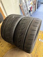 2xToyo Tires R888r 275/35 ZR18