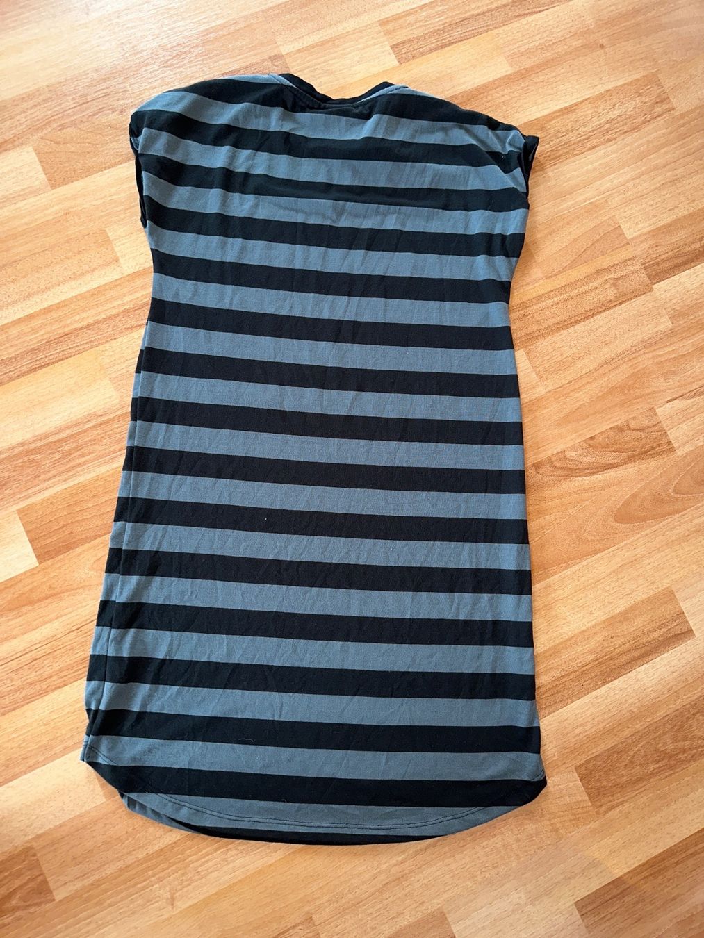 Vestiti & Gonne: Kleid FRIENDS GR. 11/12 – Usato da Wald AR venduto da sar_x867 1