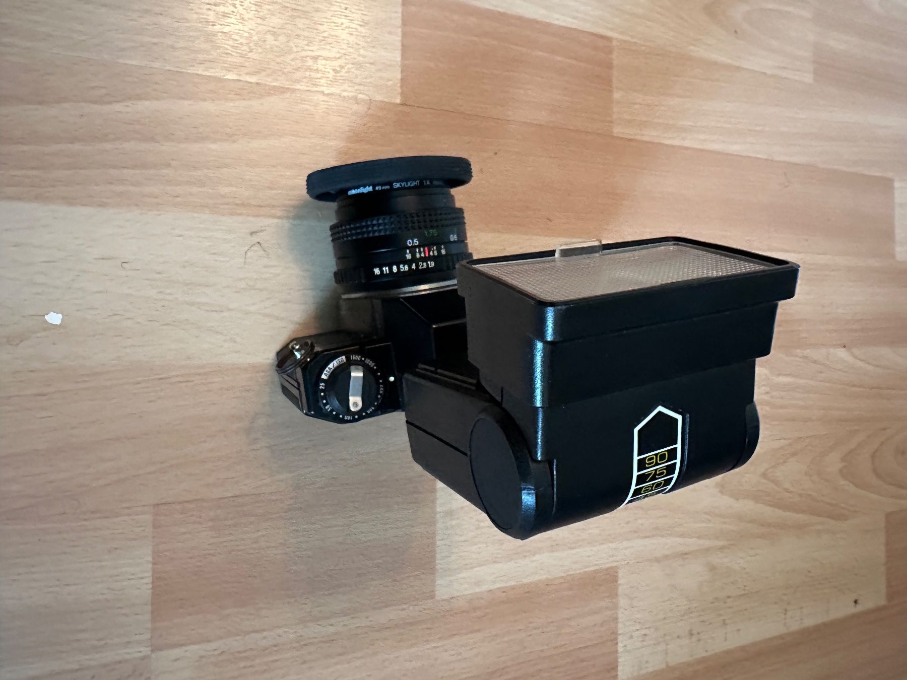 Fotocamera: Carena Sx-300 Spiegelkamera. – Usato da Bützberg venduto da Chisco 4