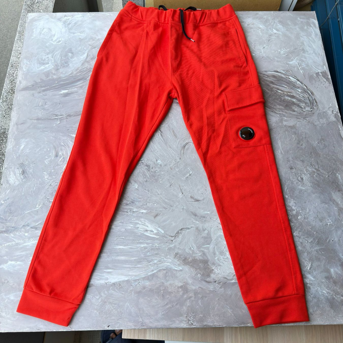 CP Company Pantaloni: Pantalon jogging cargo Lens C.P. Company – Usato da Thônex venduto da Suisse.Shopping 5