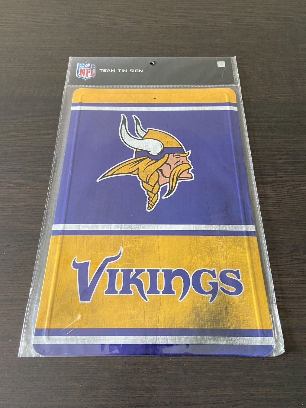 Insegne: Minnesota Vikings Blechschild – Nuovo e nell'imballaggio originale da Muttenz venduto da US_Sport_Schweiz