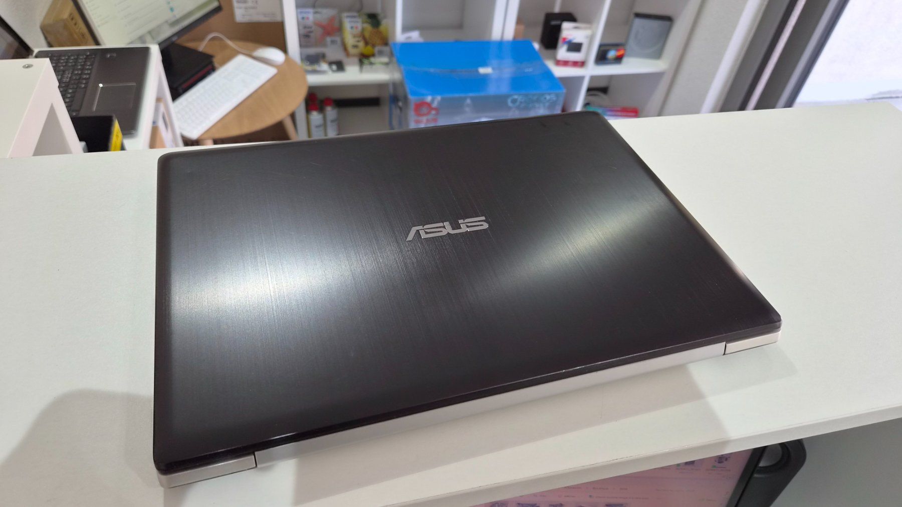 Asus Notebook: Ordinateur portable Asus S400C – Usato da Chatel-St-Denis venduto da Teck7 3