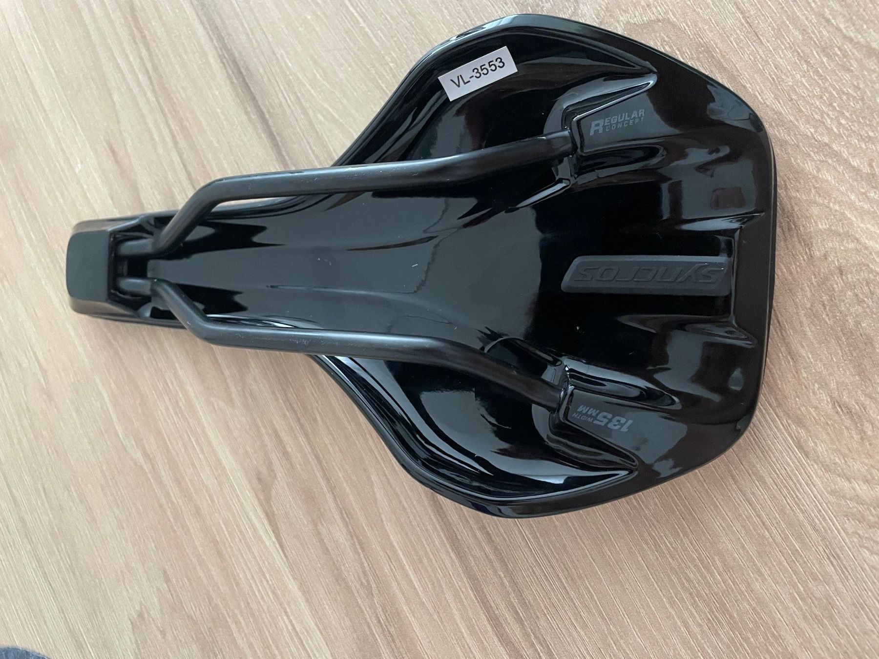 Syncros Pezzi di ricambio: NEU Velosattel SYNCROS Tofino Sattel E 1.5 mit Vertiefung – Nuovo (secondo la descrizione) da Wetzikon ZH venduto da HP346 3