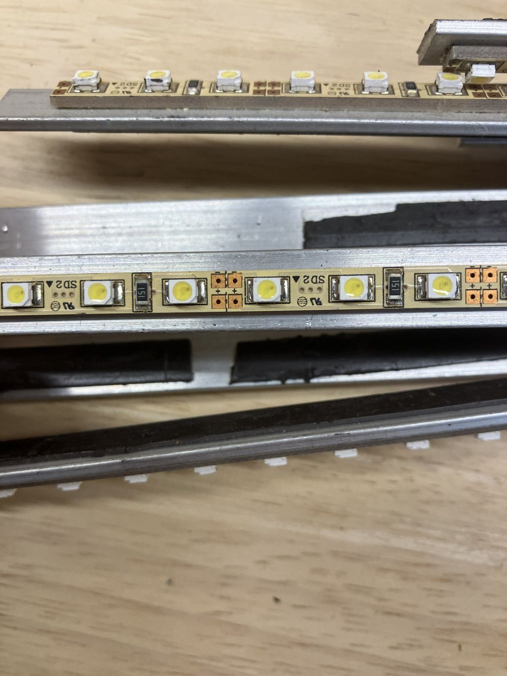 Lampade: Ruban LED blanc – Usato da Sonceboz-Sombeval venduto da com_dt7m 1