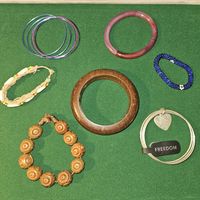 Armbänder Set, Holz, Muscheln, Perlen – Sommer Look!