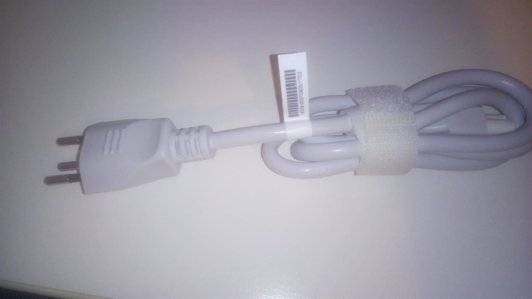 Laufwerke & Adapter: NEU Original Asus Adapter ADP-90YD – Gebraucht aus Schlieren von ricado 3