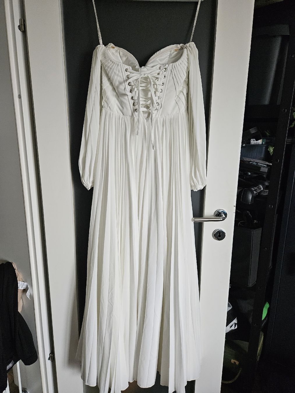 Kleider: Wunderschönes Hochzeitskleid, Grösse 36,  mit Tasche – Gebraucht aus Rüti ZH von mul_dn5f 1