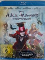 ALICE IM WUNDERLAND HINTER DEM SPIEGEL