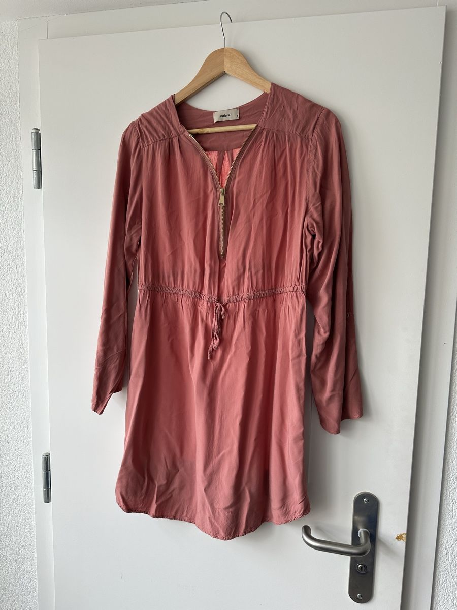 Zebra Kleider: Kleid altrosa Gr M – Gebraucht aus Unterengstringen von Homeseller