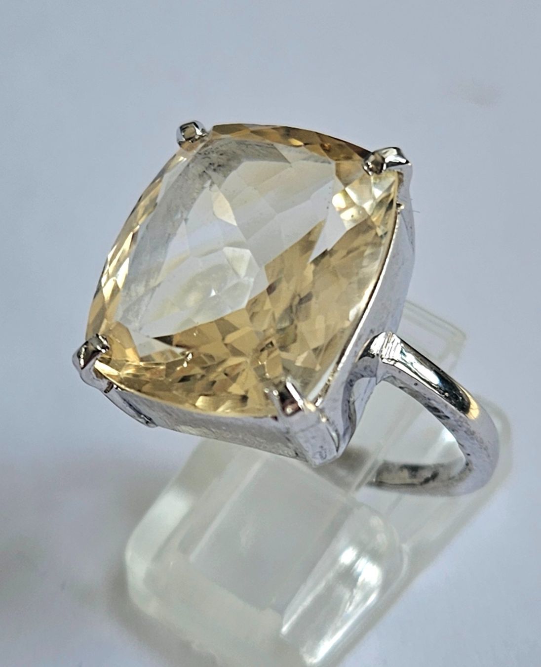 Ringe: Ring mit grossem gelbem Citrin Solitaire 58 – Neu (gemäss Beschreibung) aus Zürich von ben_mn5h 8