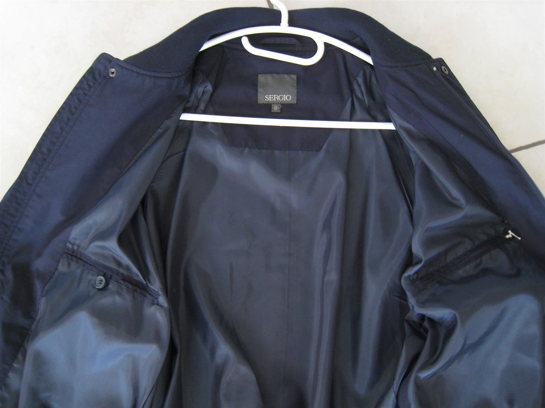 Giacche: ***** Sergio-Jacke – neu – Nuovo e nell'imballaggio originale da Villaz-St-Pierre venduto da Ubid 2