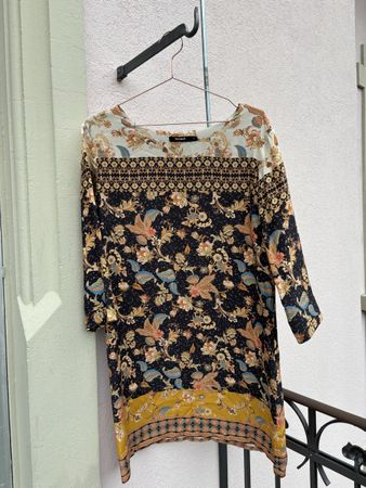 Desigual Kleid Grösse 40, spanische Grösse 44