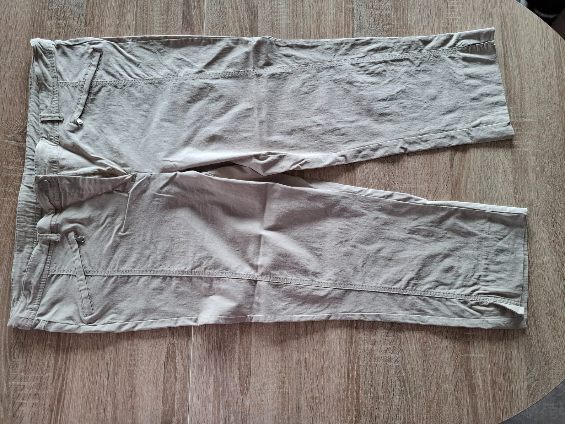 C&A Pantaloni: Caprihose Gr 50 Stretch – Usato da Kappel SO venduto da anm_c255