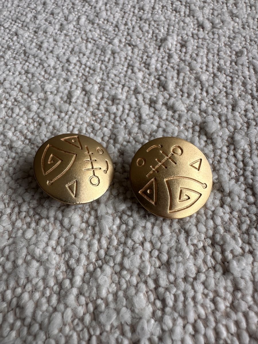 Ohrringe & -stecker: Clip-Ohrringe Goldfarben mit Muster – Gebraucht aus Baden von Marytumby 5