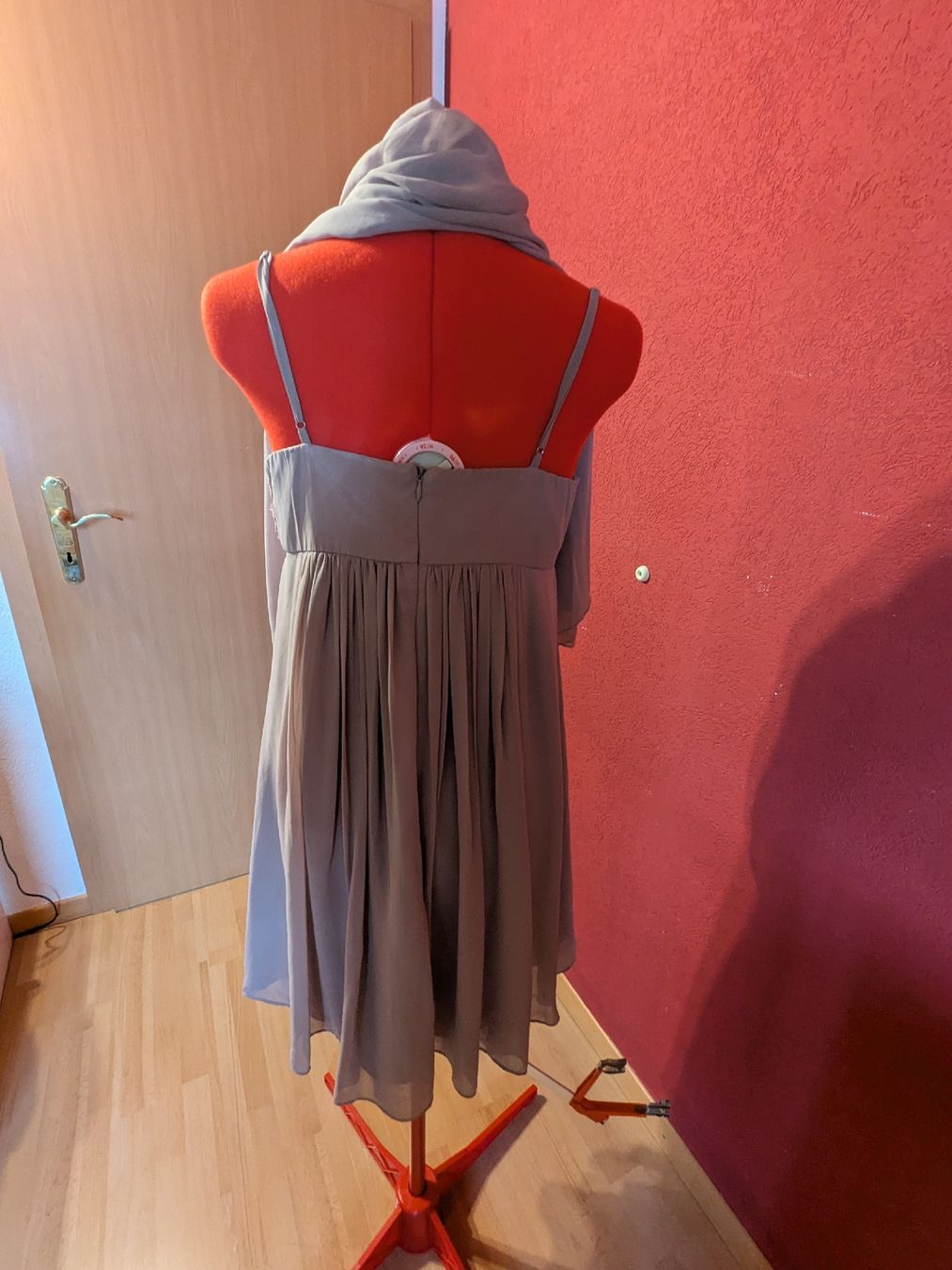 Vestiti: robe de soirée – Nuovo (secondo la descrizione) da Vionnaz venduto da MarinaMGB 1