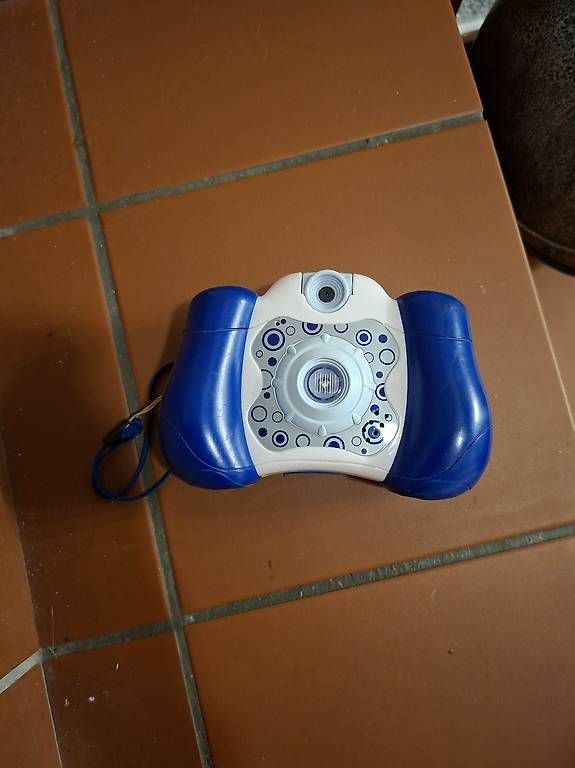 Fotocamera: Kinderfotokamera – Usato da Rupperswil venduto da RK1109 1