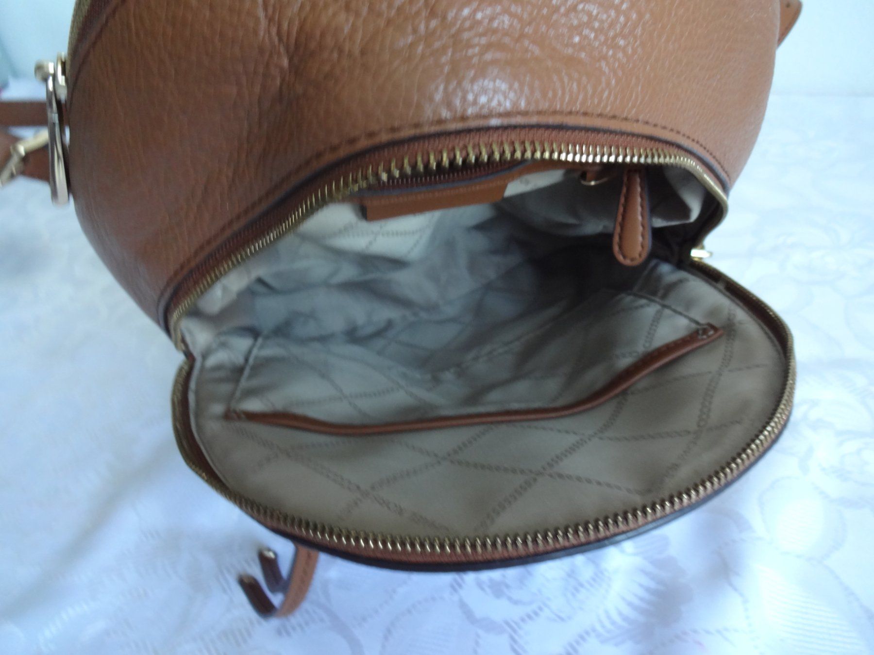 Michael Kors Sacs à dos: Orig. " Michael Kors " Leder Rucksack – Neuf (Voir description) à Frauenfeld par Jahy 6