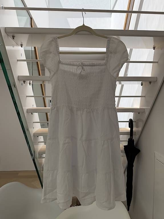 Robes: Weisses Kleid – D'occasion à Zürich par kochme
