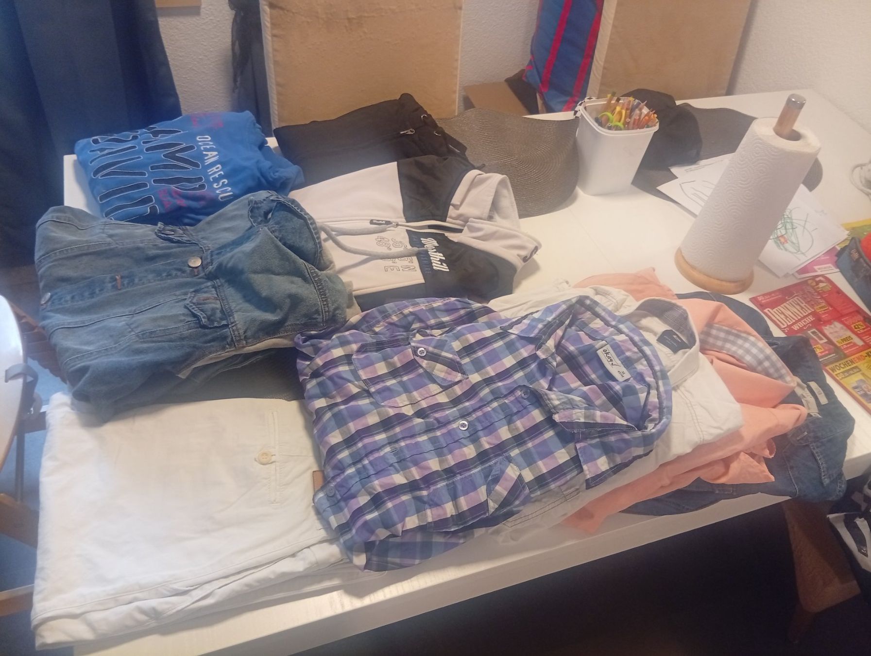 Lotti di vestiti: Kleines Kleiderpaket Männer Grösse M-XL – Usato da Bischofszell venduto da UFpyro 2